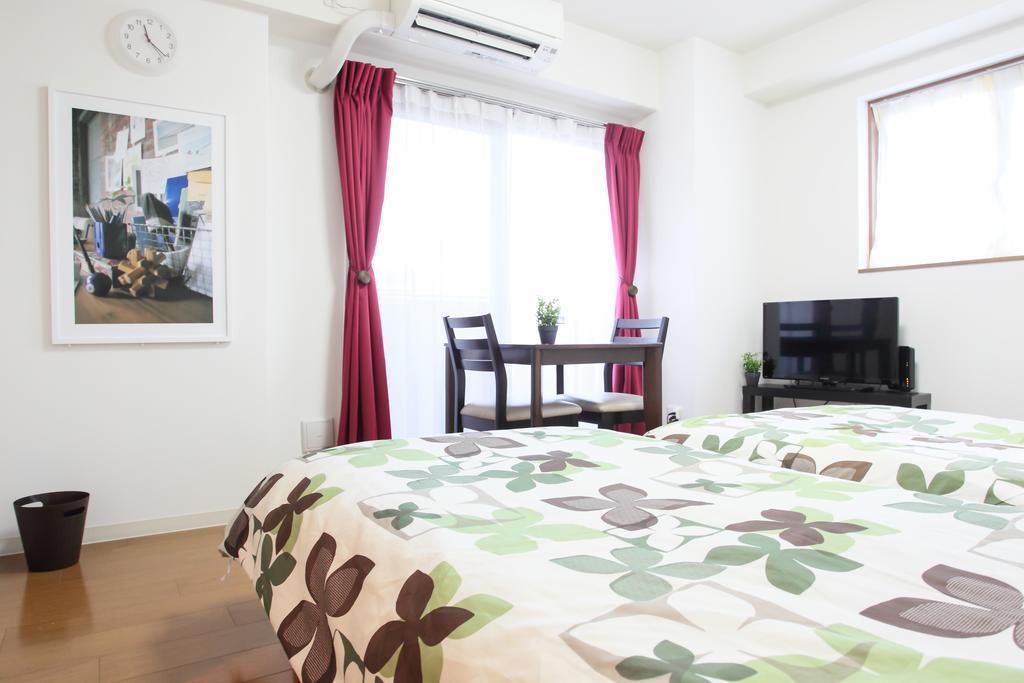 Ferienwohnung La Familia Yamasaka Ōsaka Exterior foto