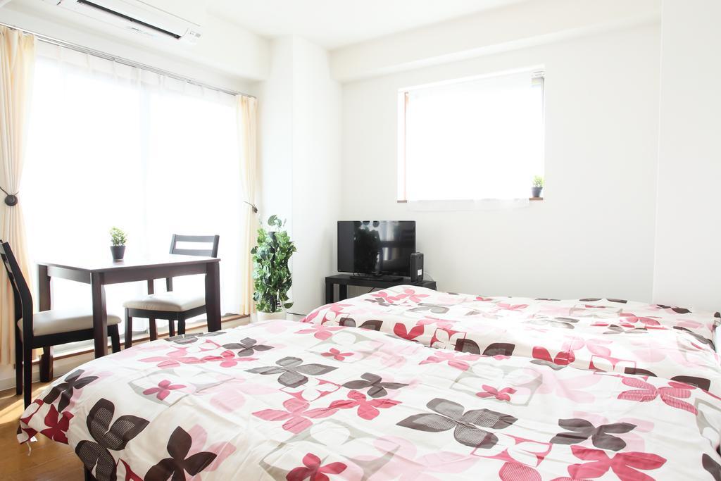 Ferienwohnung La Familia Yamasaka Ōsaka Zimmer foto