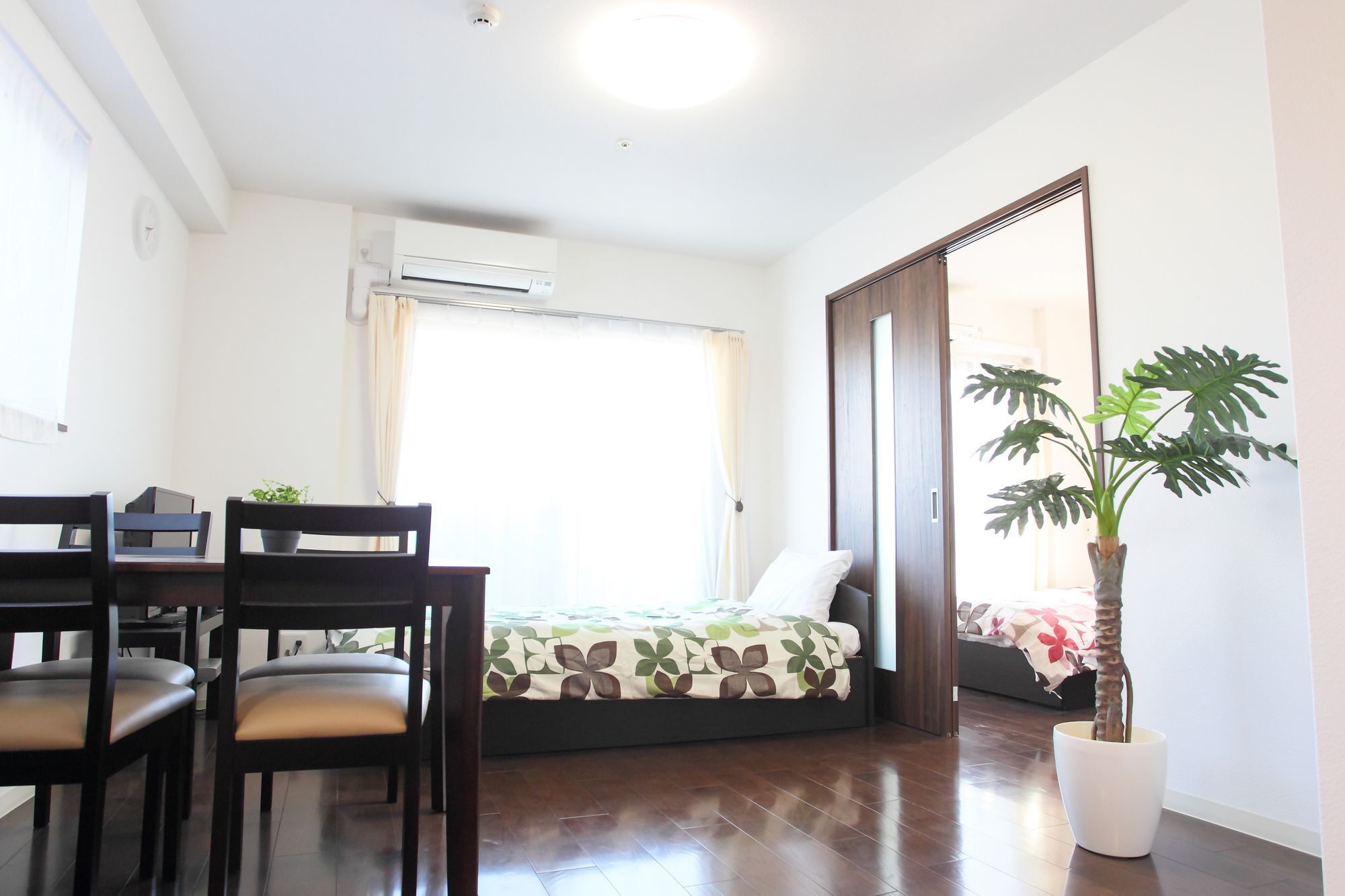 Ferienwohnung La Familia Yamasaka Ōsaka Exterior foto
