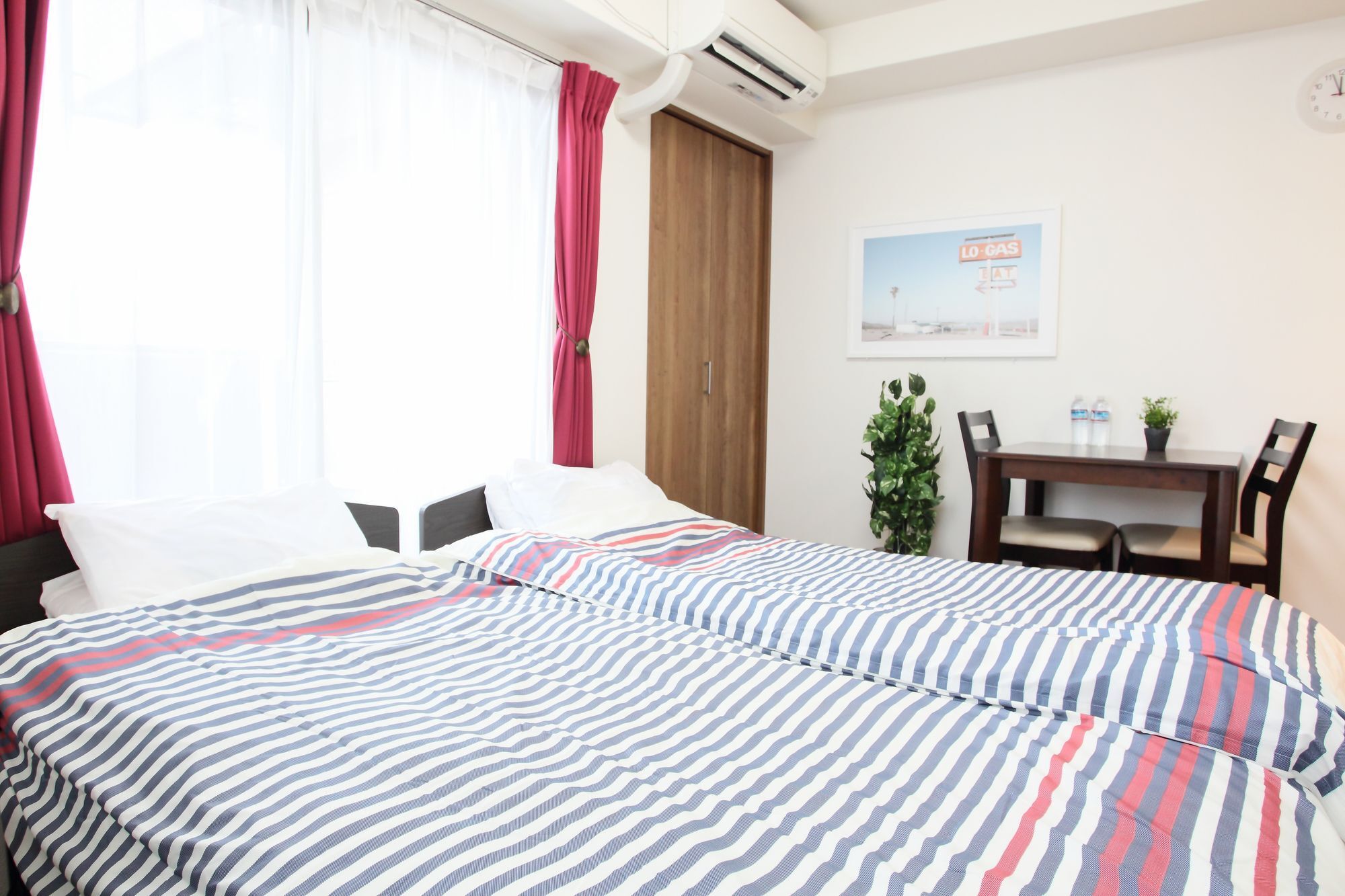 Ferienwohnung La Familia Yamasaka Ōsaka Exterior foto