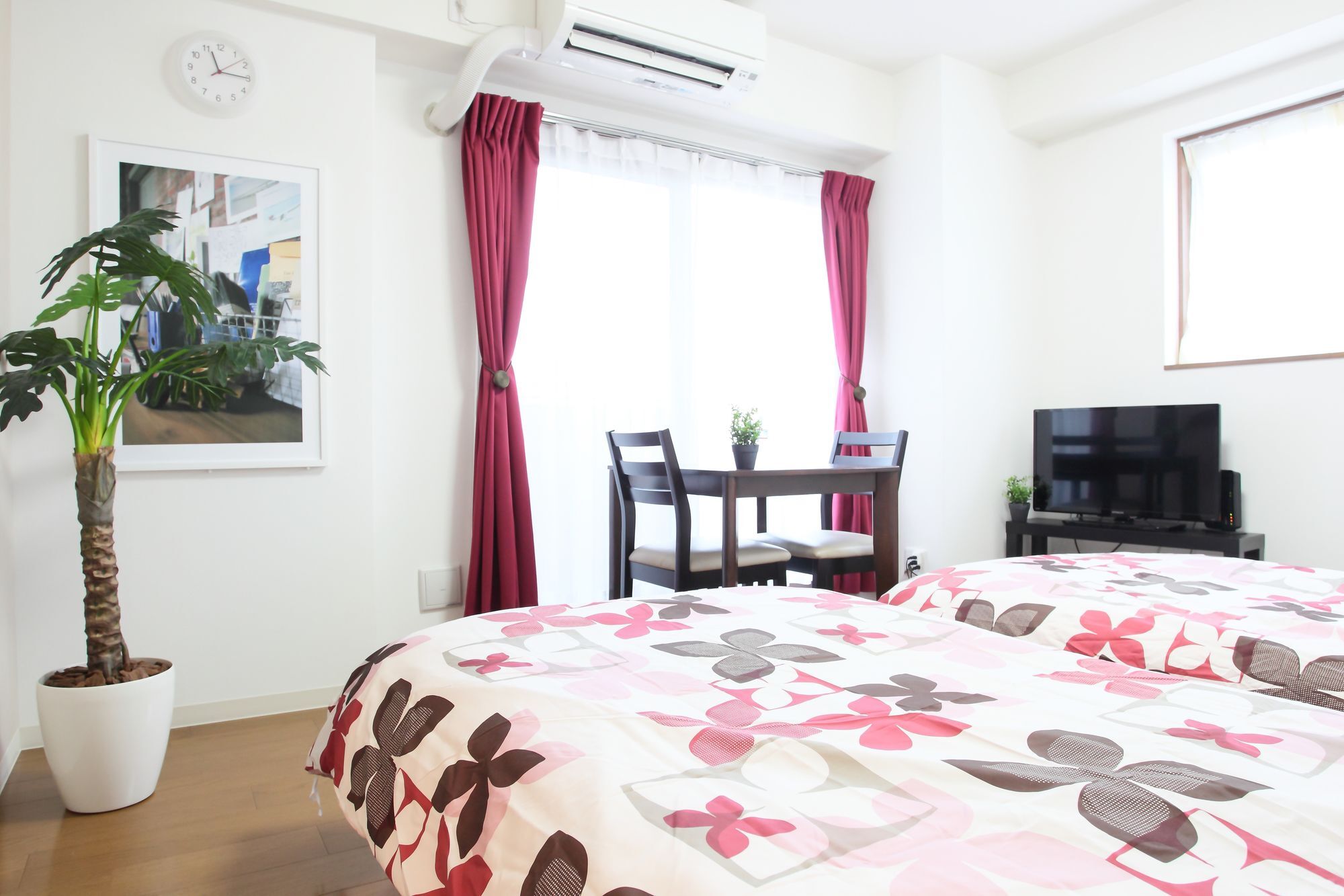 Ferienwohnung La Familia Yamasaka Ōsaka Exterior foto
