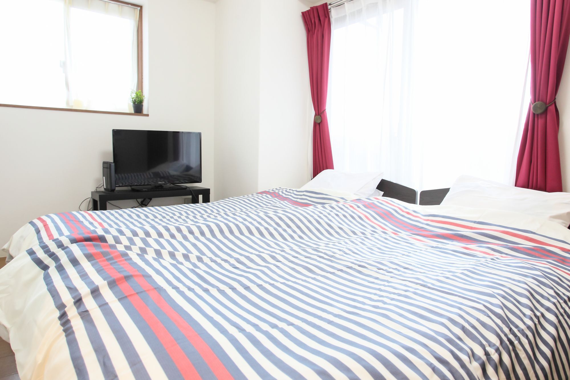 Ferienwohnung La Familia Yamasaka Ōsaka Exterior foto