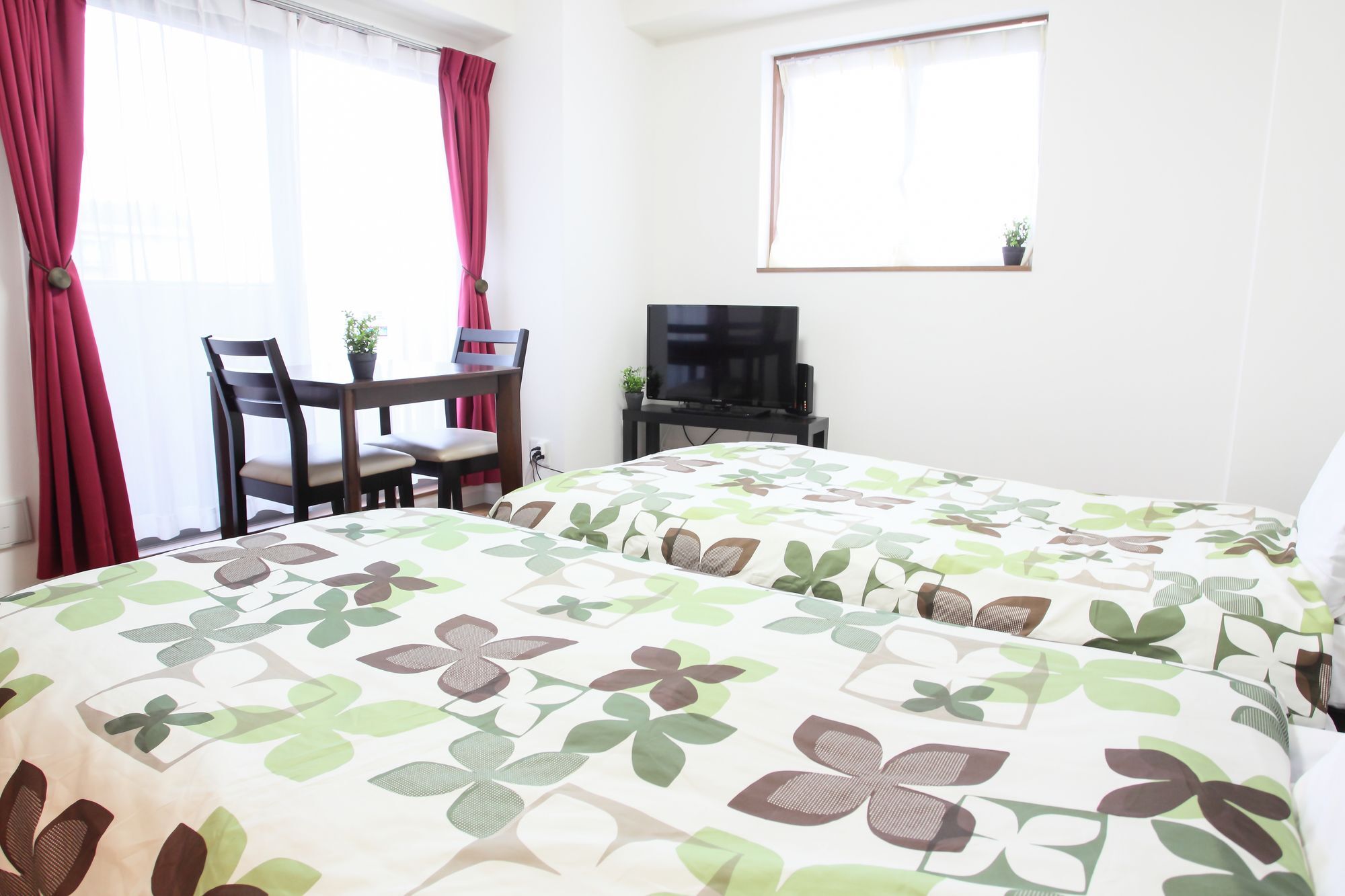 Ferienwohnung La Familia Yamasaka Ōsaka Exterior foto