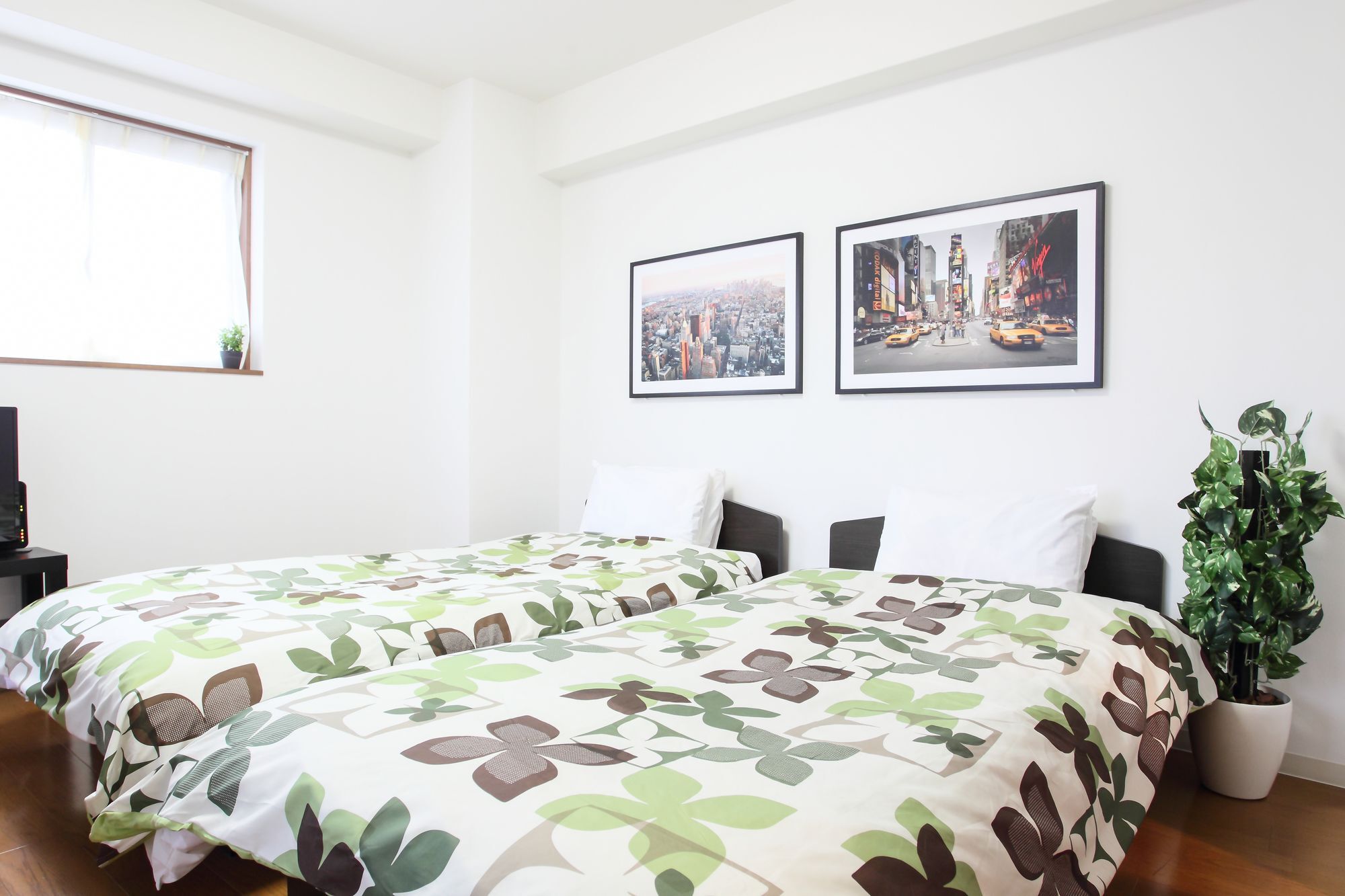 Ferienwohnung La Familia Yamasaka Ōsaka Exterior foto