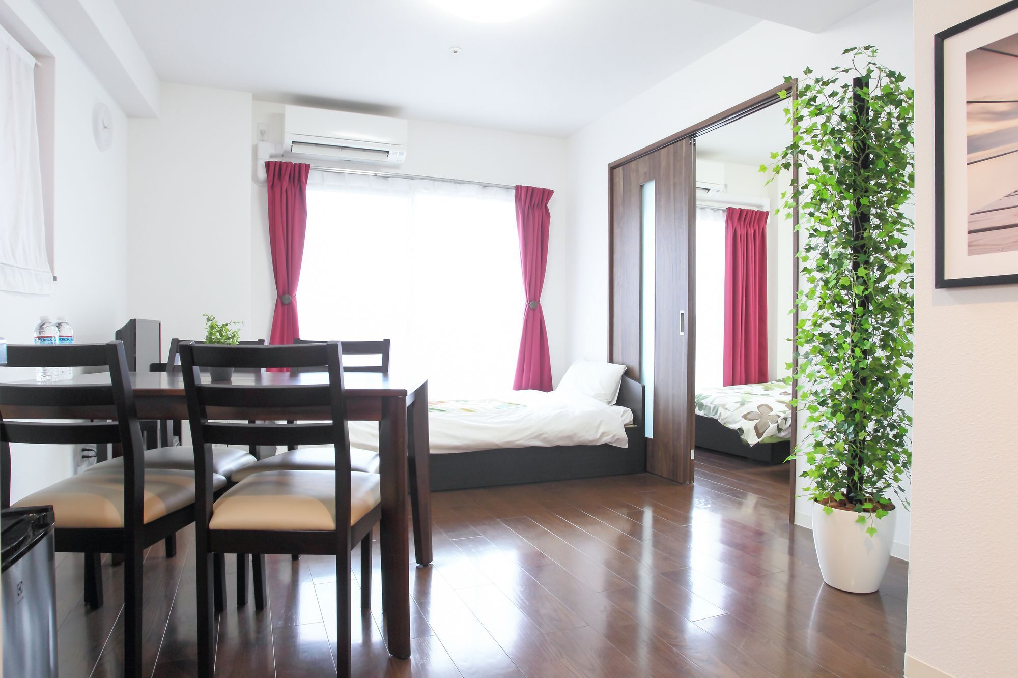 Ferienwohnung La Familia Yamasaka Ōsaka Exterior foto